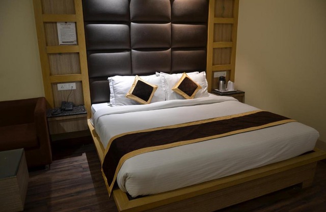 Tulip Tree Hotel