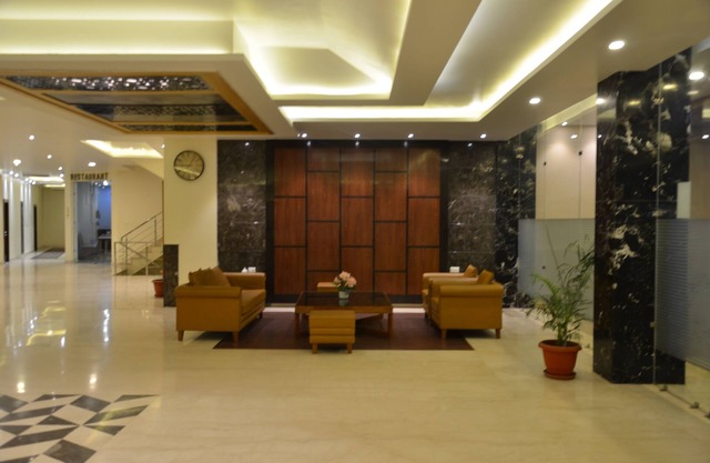 Tulip Tree Hotel