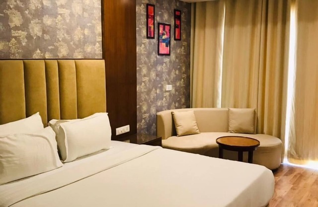 TULIPS RESORT