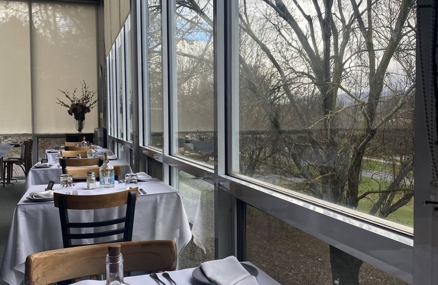 Tumbarumba Motel & Elms Restaurant