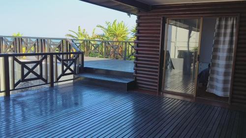 Tumi beachside suites