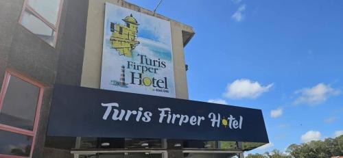 Turis Firper Hotel