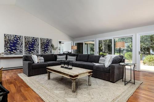 Turn the Page - Village of Pinehurst 3BR Getaway