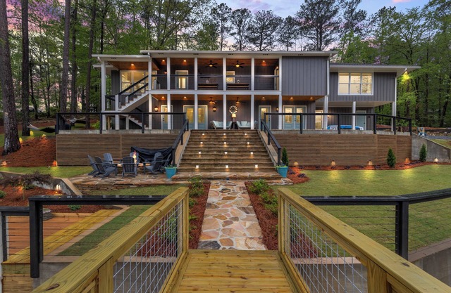 Turtle Cove Retreat - A Luxury, Lakefront Home