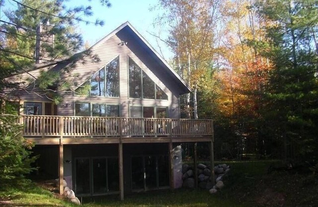 Tortuga Flambeau Flowage Lakefront Cabin