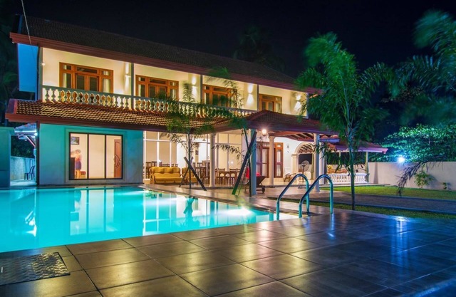 Turtle paradise villa & restaurant