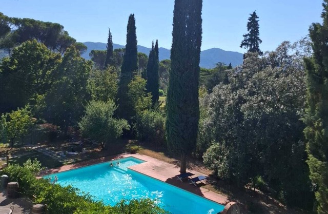 Tuscan countryside with swimming pool and tennis court