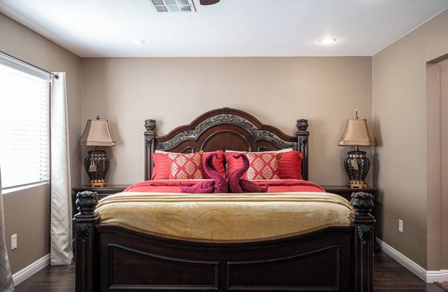 Tuscan Oasis: Elegance with Comfort. King bed.
