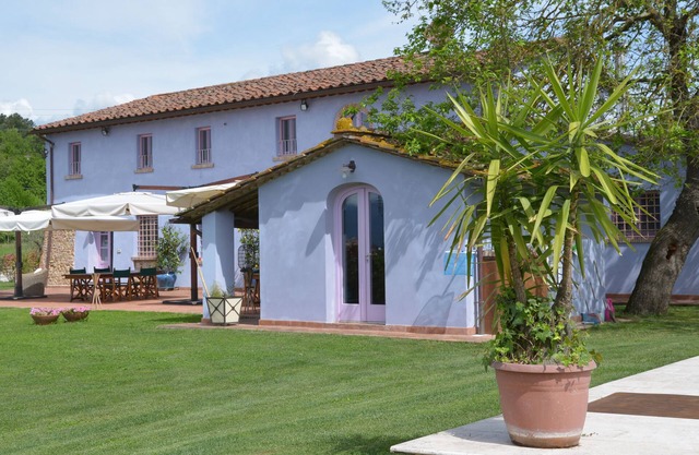 Villa de estilo toscano con piscina ideal para familias y grupos grandes.