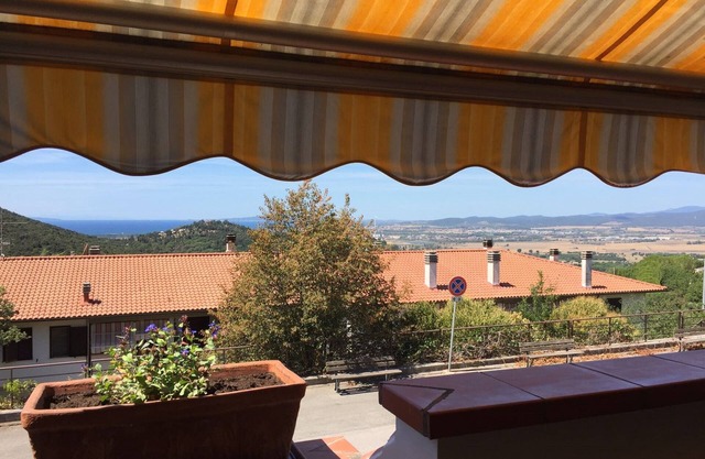 MAREMMA TOSCANA - Casa con vista panorámica al mar, wifi gratis