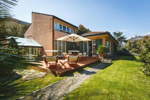 Tuscany Modern Luxury Villa, 450sqm