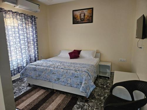 Tushar Guest House