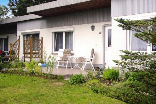 Twin Bungalow at Black Lake, Schwarz, cleaning included