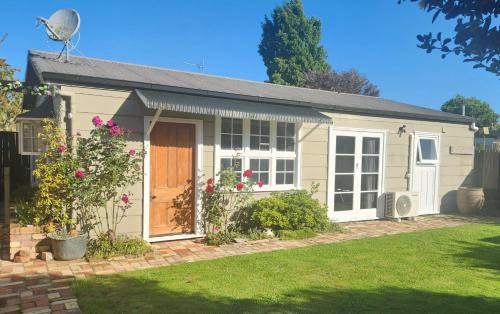 Twin Kauri's 94