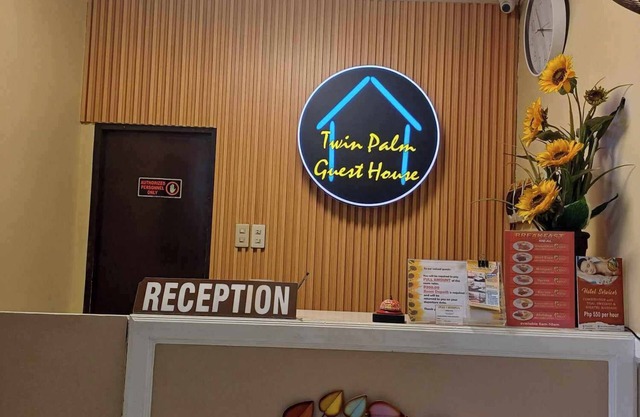 Twin Palm Guesthouse
