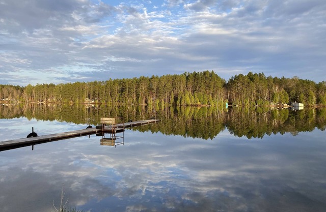 Twin Pines Lake House On beautiful Johnson Lake Gwinn, MI