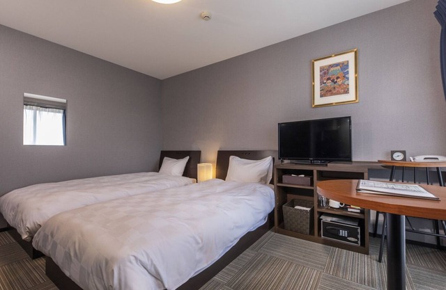 Twin Room River view