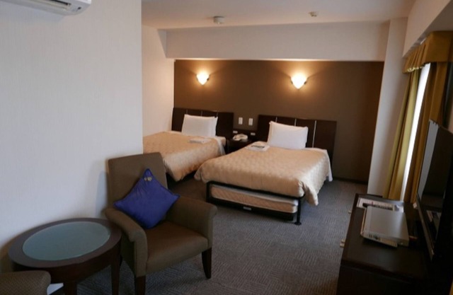 Twin room Smoking Spacious 30 sqm With breakfa / Naha Okinawa