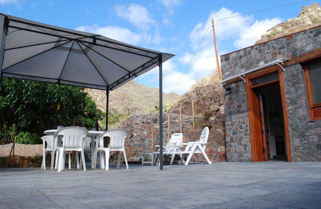 Casa de 1 dormitorio doble + sofá-cama, piscina-jacusi, en Parque Rural Anaga.