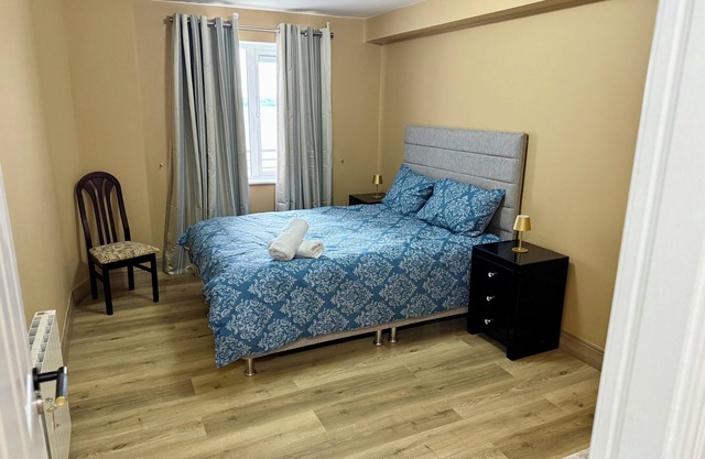 Two bed flat cobh
