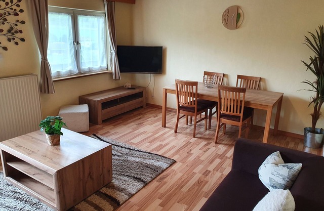 Apartamento de dos habitaciones con balcón - Hirsch
