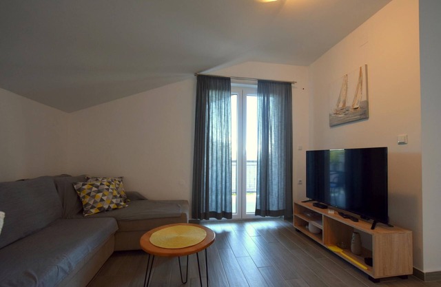 Apartamento para dos personas con un balcon Gabonjin, Krk (A-19414-b)