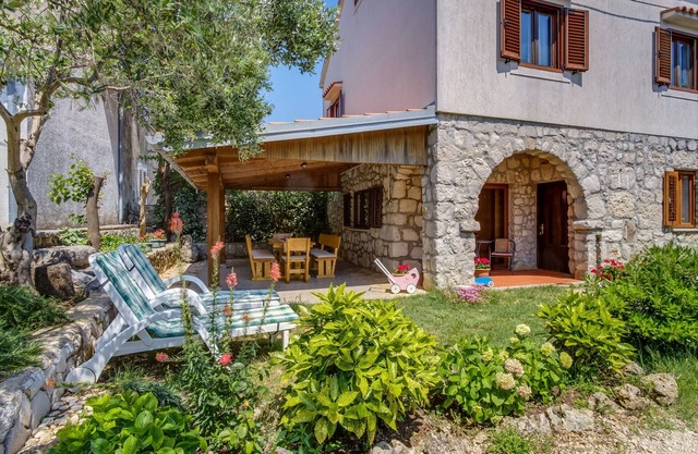 Apartamento para dos personas con aire acondicionado Punta kriza, Cres (A-867-a)