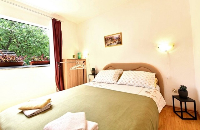Apartamento para dos personas con una terraza Saborsko, Plitvice (A-20975-a)