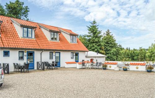 Two-Bedroom Apartment In Ebeltoft