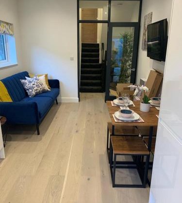 Two Bedroom Apartment - London