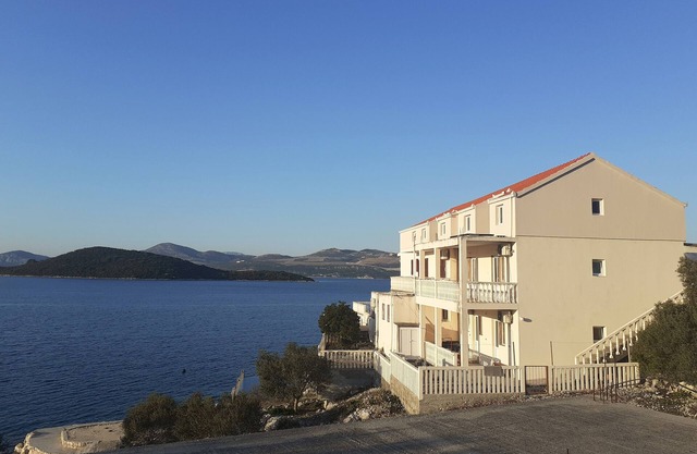 Apartamento para dos personas en la playa Bahía Pjestata, Peljesac (A-14440-b)