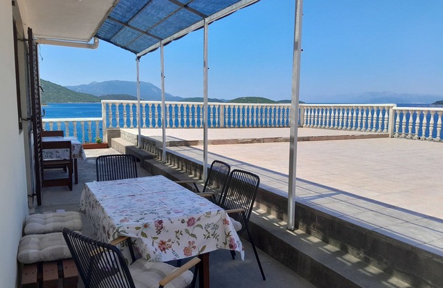 Apartamento para dos personas en la playa Bahía Pjestata, Peljesac (A-14440-e)