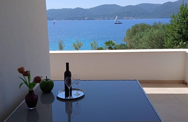 Apartamento para dos personas en la playa Viganj - Podac, Peljesac (A-24663-a)