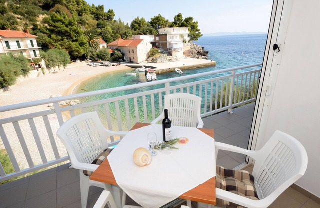 Apartamento para dos personas en la playa Podobuce, Peljesac (A-631-c)