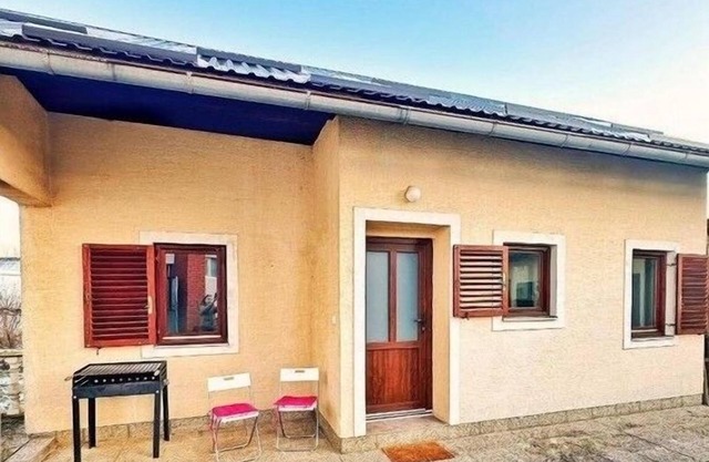 Apartamento para dos personas con un balcon Ogulin, Gorski kotar (A-23727-a)