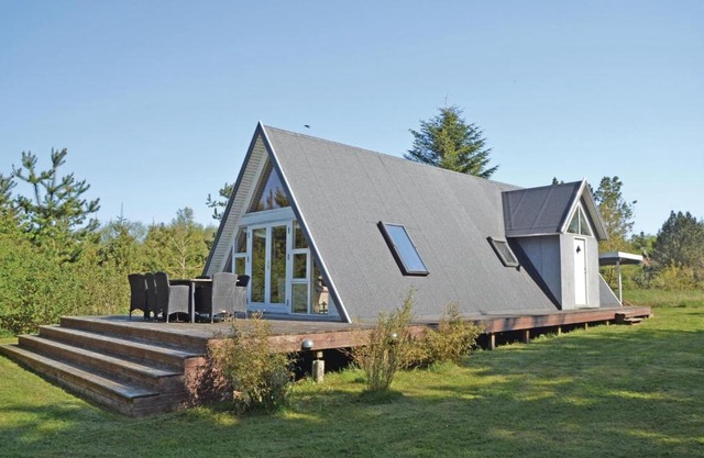 Two-Bedroom Holiday Home In Logstor
