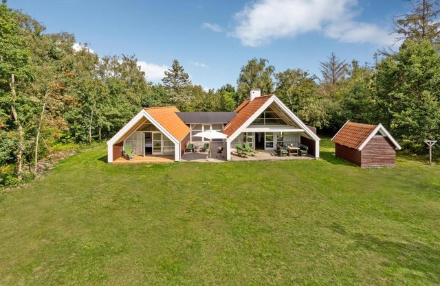 Two-Bedroom Holiday Home In Humble