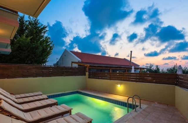 Two Bedroom& Three Bedroom Villa with Private Pool
