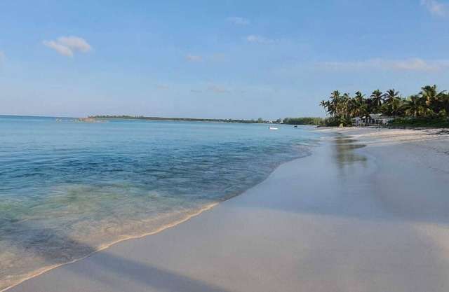 Two bedroom two bathroom beach house located 10 steps from the beach