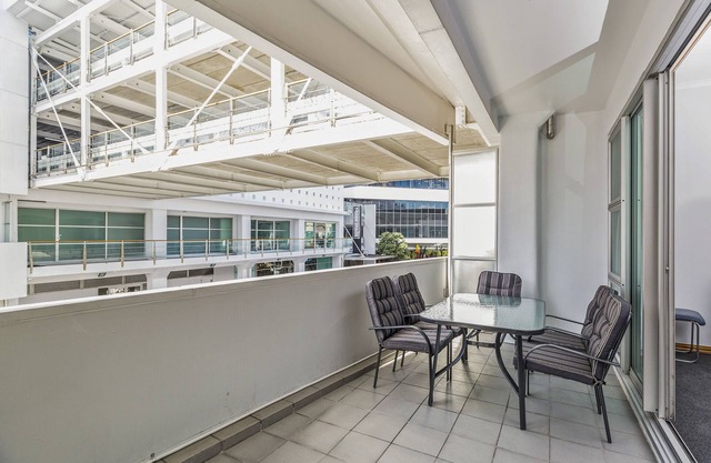 Two Bedroom Waterfront & City Apartment