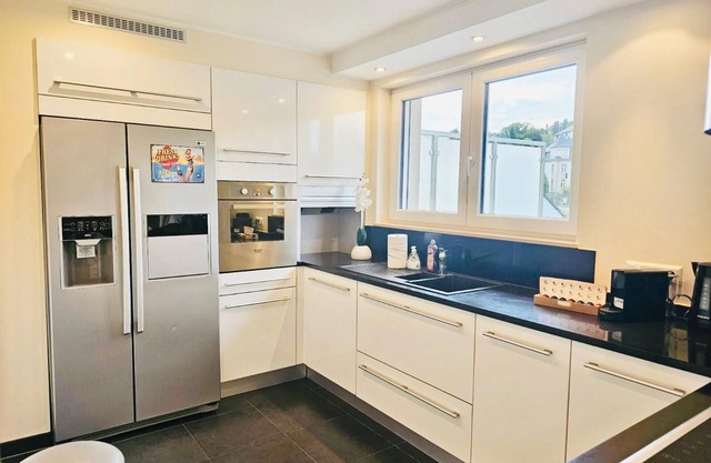 Two bedrooms with parking in Hesperange