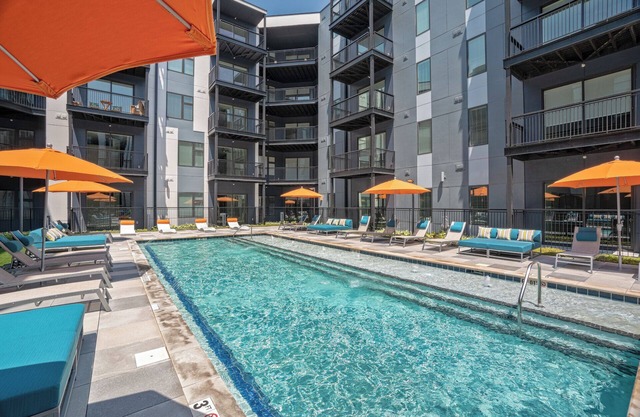 Two Charming Nulu CozySuites