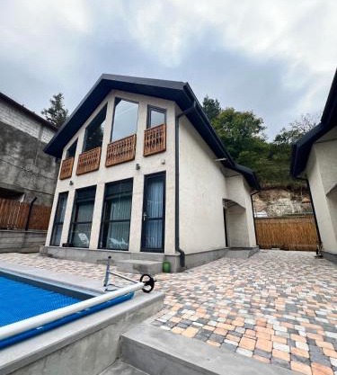Two Dilijan