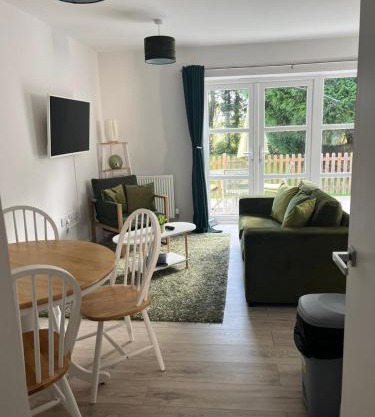 Two Dover Ferry Apartments - sleep 8 with private terrace and castle views