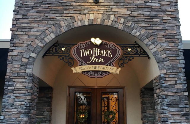 Two Hearts Inn