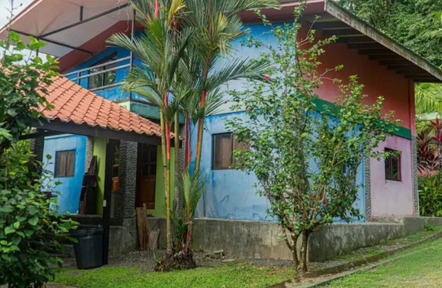 TWO HOUSES with a Pool, Casa Sol & Luna