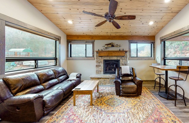 Two-level home on one acre w/ mountain views and deck on Crystal River
