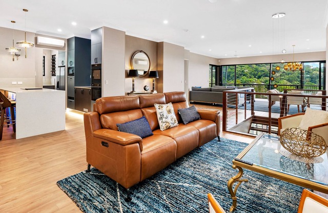 Two Master Bedroom Suites, Brand New Modern Masterpiece & Views to Green Island