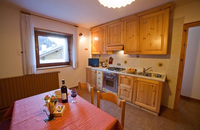 TWO-ROOM APARTAMENT BIKE TREKKING MOUNTAIN VALFURVA STELVIO GAVIA