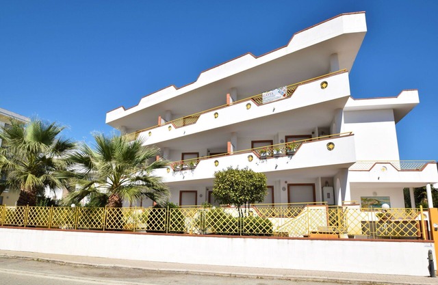 Apartamento en Alba Adriatica con 1 habitaciones, capacidad 4
